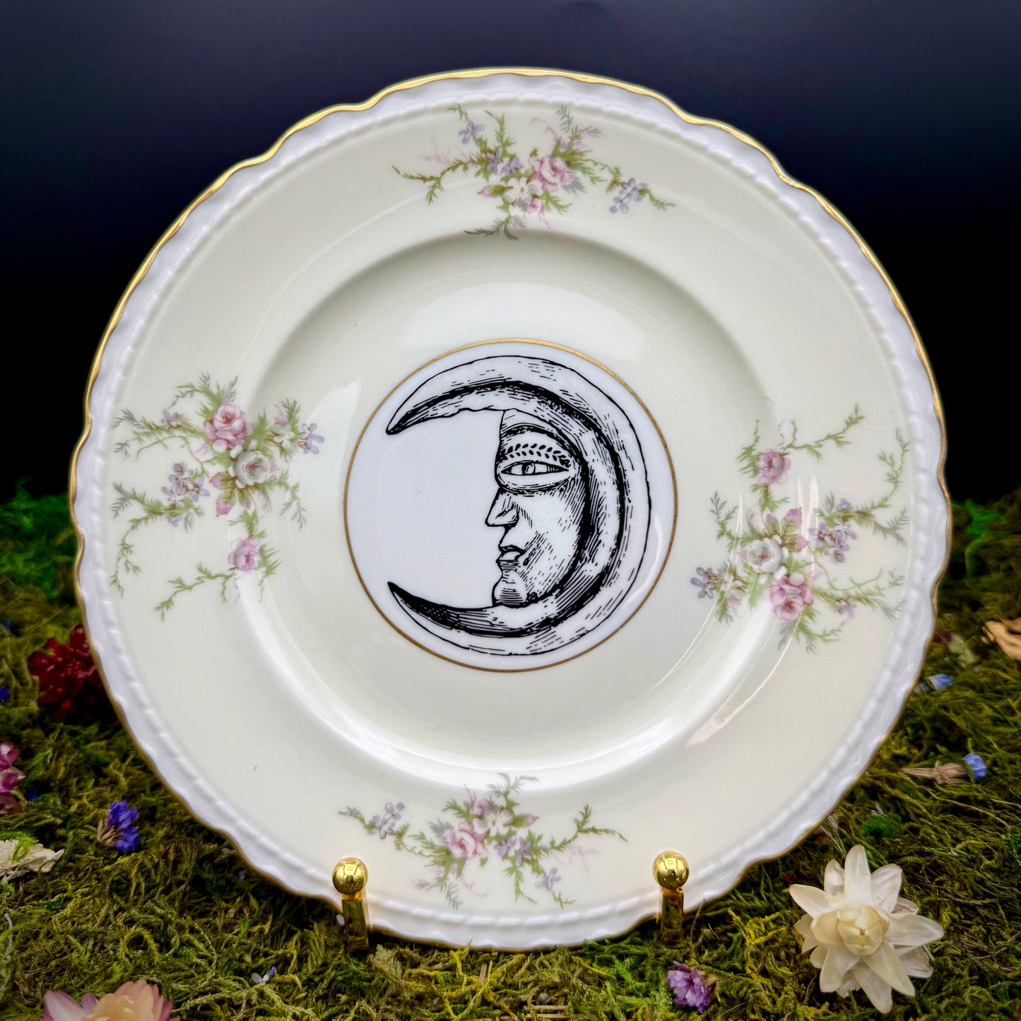 'Man in Moon,' Old Rose (8.25 in plate)